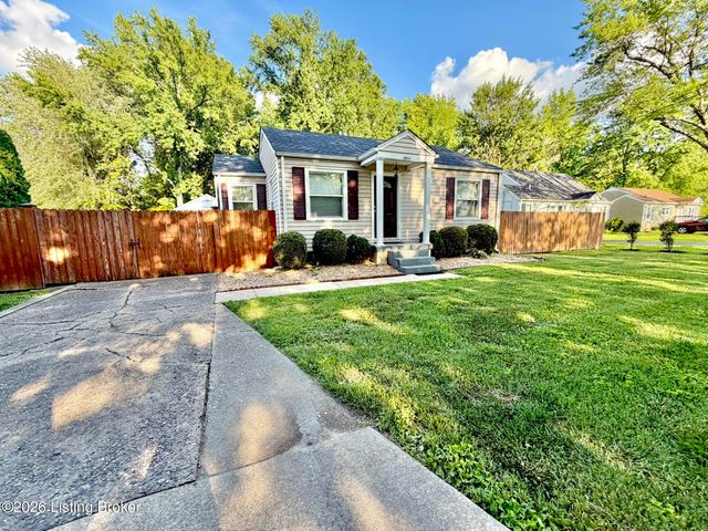 5411 Distler Ln, Louisville, KY 40258