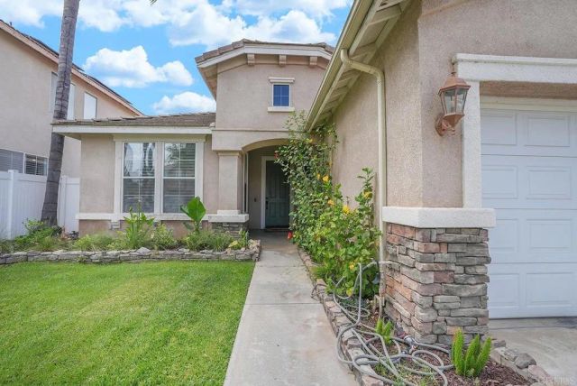32151 Beaulieu Rd, Winchester, CA 92596