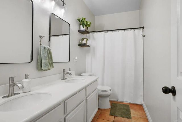 32151 Beaulieu Rd, Winchester, CA 92596
