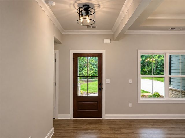 108 Apricot Lane, Westminster, SC 29693