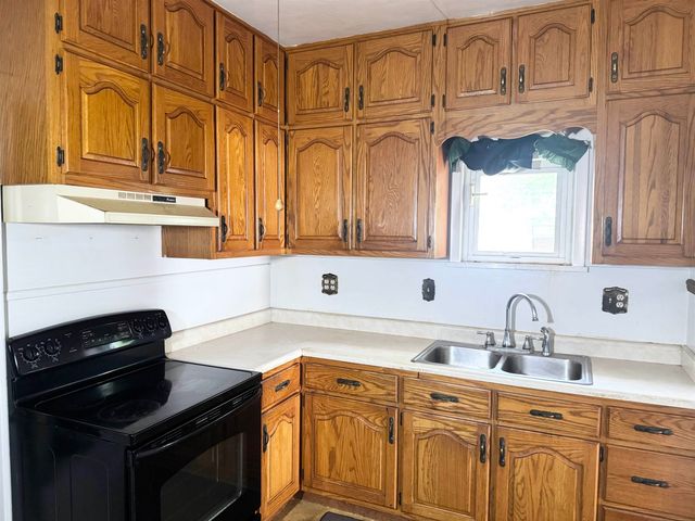 706 Gill Street, Huntington, WV 25701
