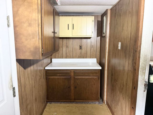 706 Gill Street, Huntington, WV 25701