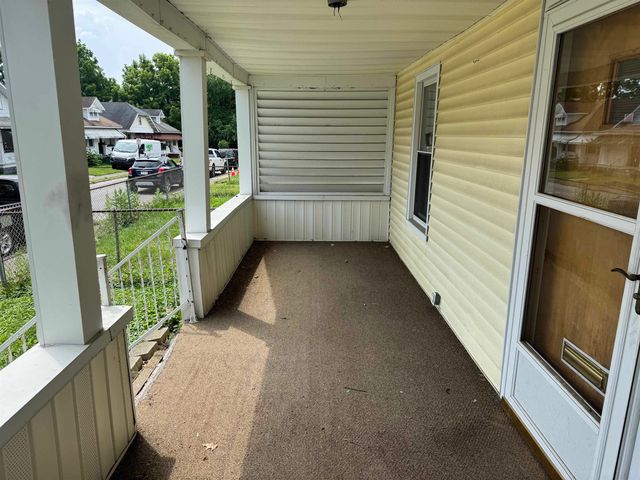 706 Gill Street, Huntington, WV 25701
