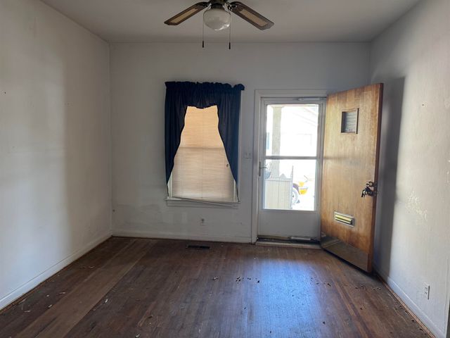 706 Gill Street, Huntington, WV 25701