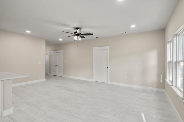 114 Granada Street, Payne Springs, TX 75156