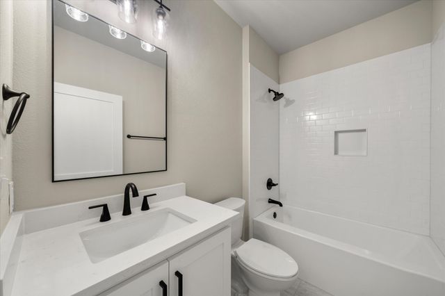 114 Granada Street, Payne Springs, TX 75156
