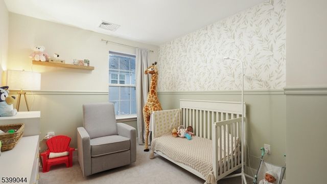 305 Saratoga Ct, Branchburg Twp., NJ 08876