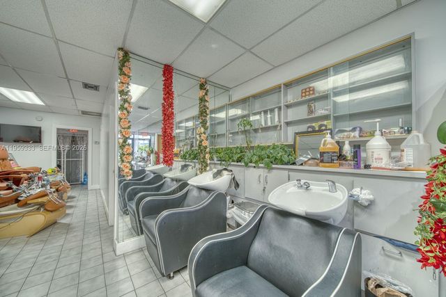 Full-Service Beauty Salon For Sale In Sweetwater, Sweetwater, FL 33174