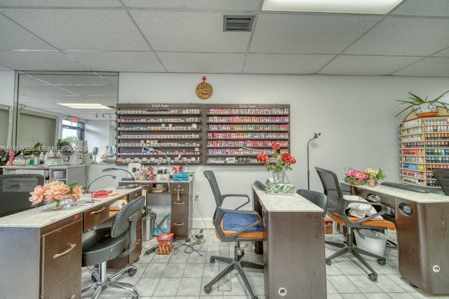Full-Service Beauty Salon For Sale In Sweetwater, Sweetwater, FL 33174