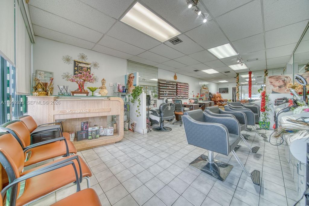 Full-Service Beauty Salon For Sale In Sweetwater, Sweetwater, FL 33174