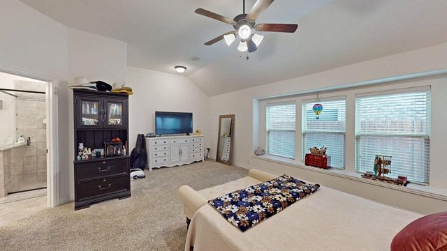 9709 Athens Drive, Denton, TX 76226