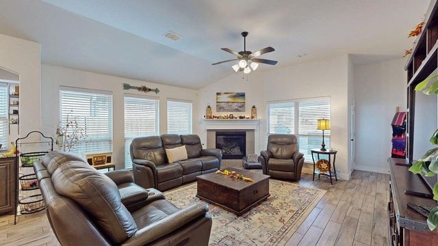 9709 Athens Drive, Denton, TX 76226