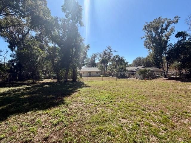 704 W 11TH AVENUE, Mount Dora, FL 32757