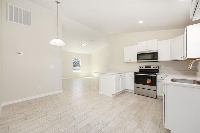 35 PINE RADIAL, Ocala, FL 34471