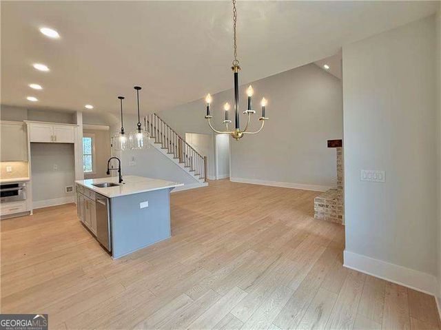 301 Eminence Peak, Rydal, GA 30171