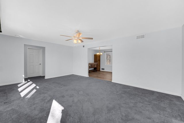 1125 In-49, Chesterton, IN 46304