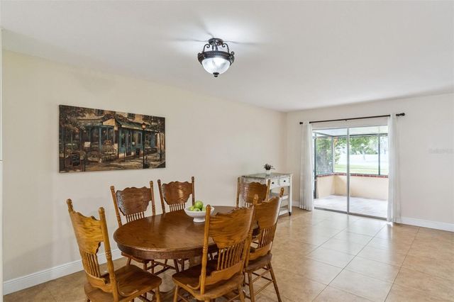 5246 MAYAPPLE CIRCLE, Orlando, FL 32821