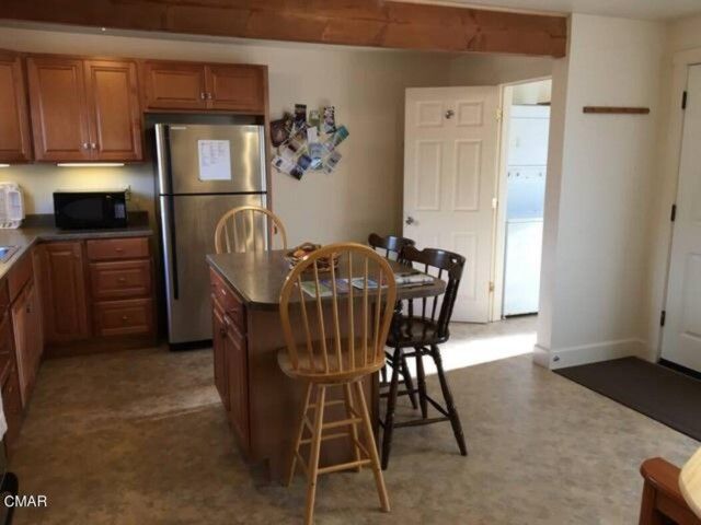 166 S Harold Street, Fort Bragg, CA 95437