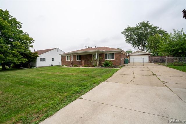 24611 Mount Olive Drive, Brownstown, MI 48134