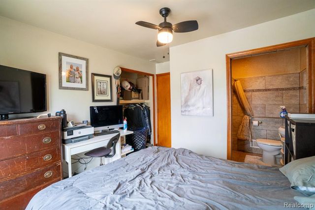 24611 Mount Olive Drive, Brownstown, MI 48134