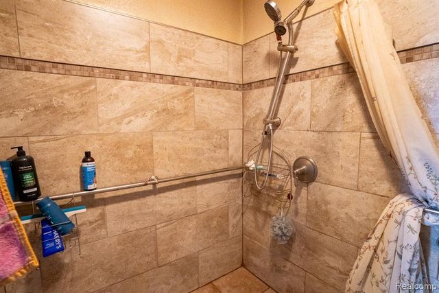 24611 Mount Olive Drive, Brownstown, MI 48134