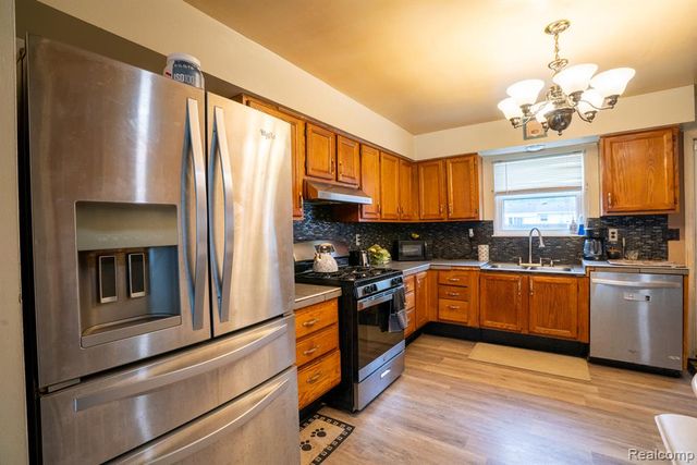 24611 Mount Olive Drive, Brownstown, MI 48134
