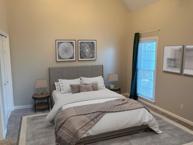 105 Lazy Laurel Chase, Roswell, GA 30076