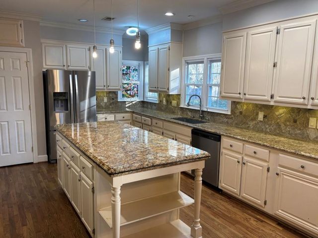 105 Lazy Laurel Chase, Roswell, GA 30076