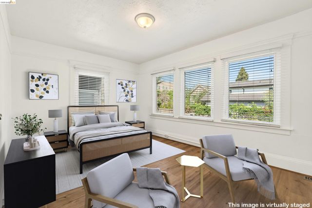 1070 Aileen St, Oakland, CA 94608