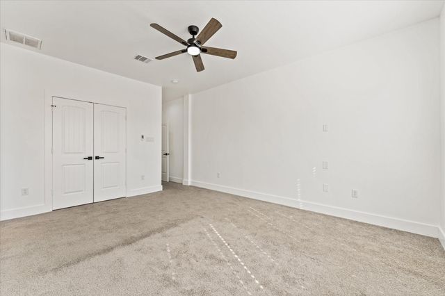 725 E 37th Street, Houston, TX 77022