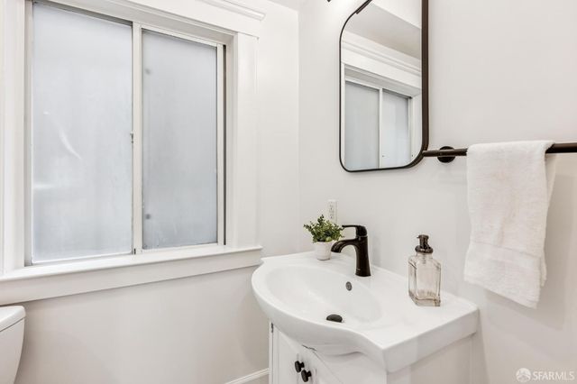 19 Alpine Terrace A, San Francisco, CA 94117