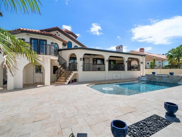 191 1ST STREET W, Tierra Verde, FL 33715