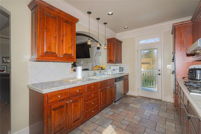 721 Smithstone SE Road, Marietta, GA 30067