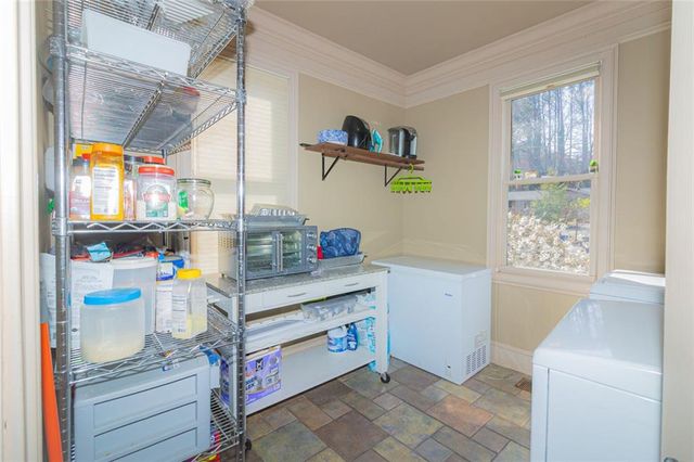 721 Smithstone SE Road, Marietta, GA 30067