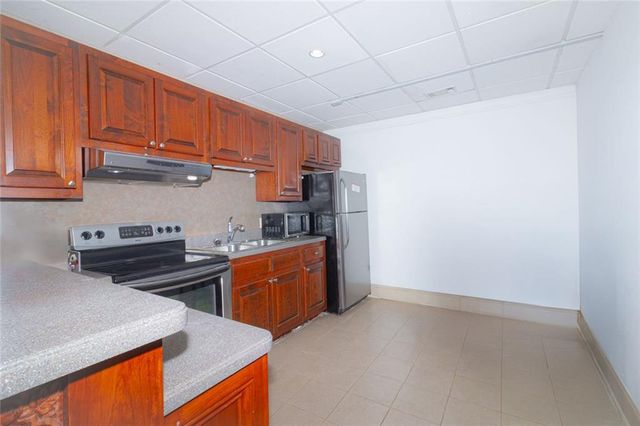 721 Smithstone SE Road, Marietta, GA 30067