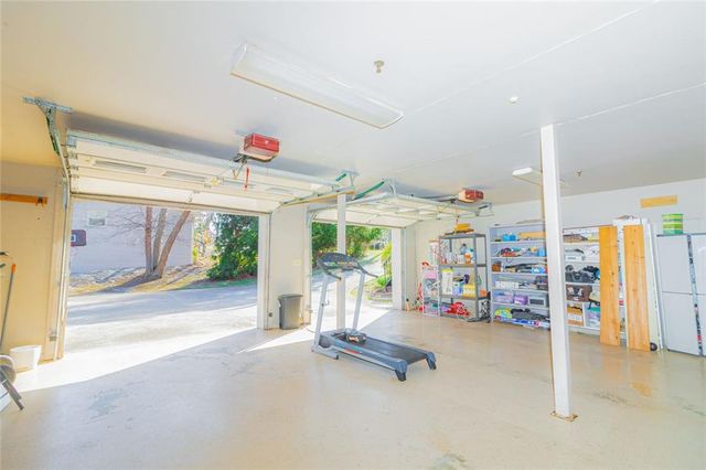 721 Smithstone SE Road, Marietta, GA 30067