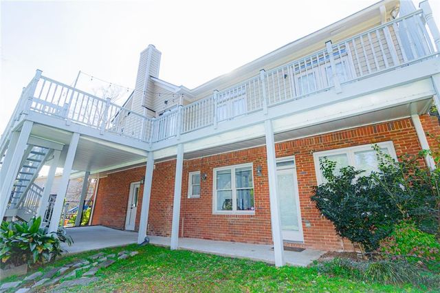 721 Smithstone SE Road, Marietta, GA 30067