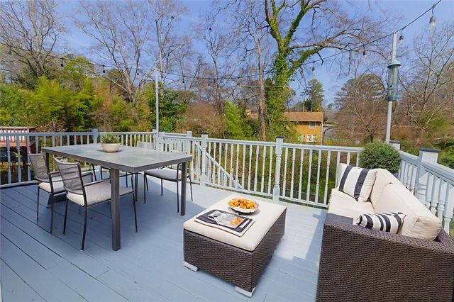 721 Smithstone SE Road, Marietta, GA 30067