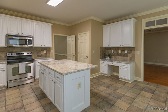 240 Winding Wood Drive, Wetumpka, AL 36093