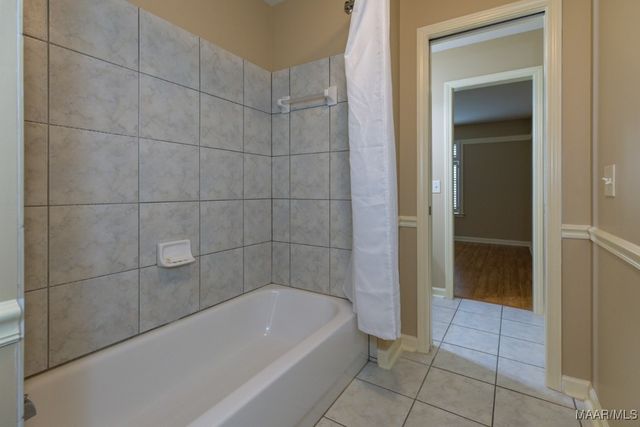 240 Winding Wood Drive, Wetumpka, AL 36093