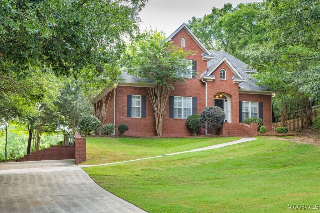 240 Winding Wood Drive, Wetumpka, AL 36093