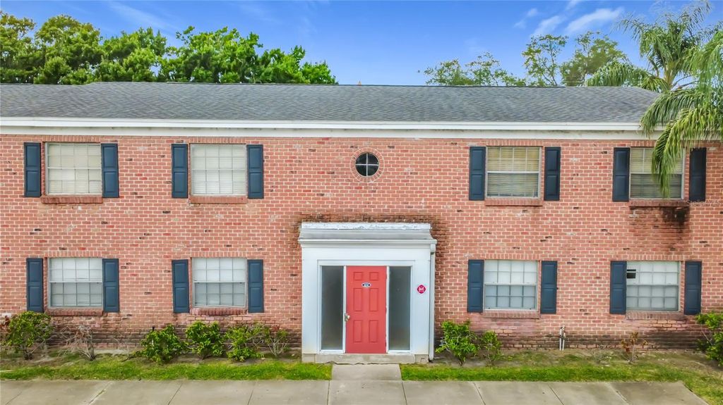Image 1 of property listing at 1434 W HOLDEN AVENUE C-4, Orlando, FL 32839
