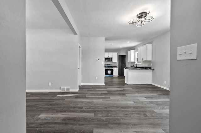 1013 S 22ND STREET, Manitowoc, WI 54220