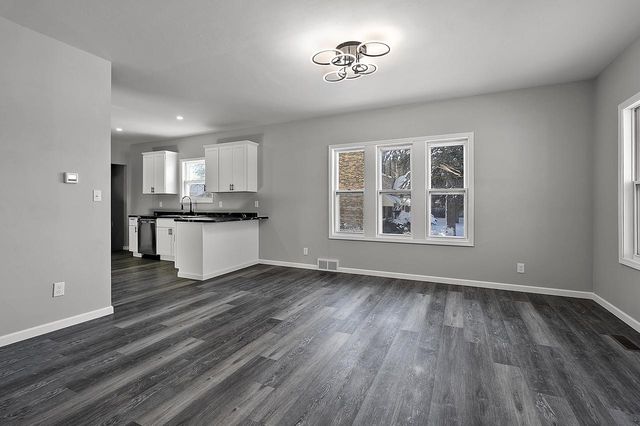 1013 S 22ND STREET, Manitowoc, WI 54220