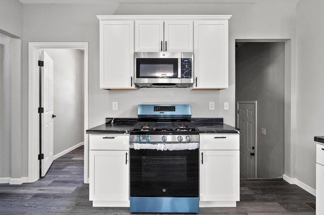 1013 S 22ND STREET, Manitowoc, WI 54220