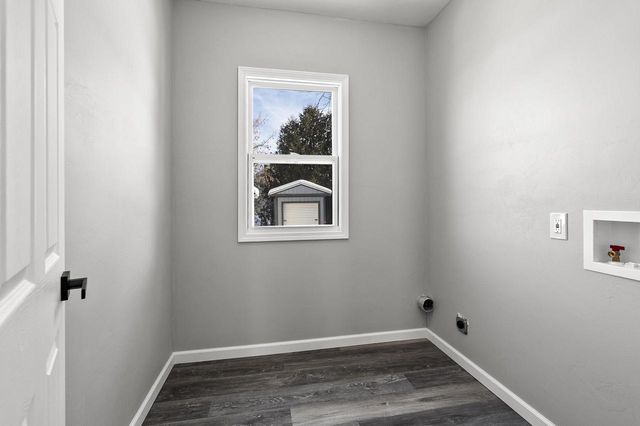 1013 S 22ND STREET, Manitowoc, WI 54220