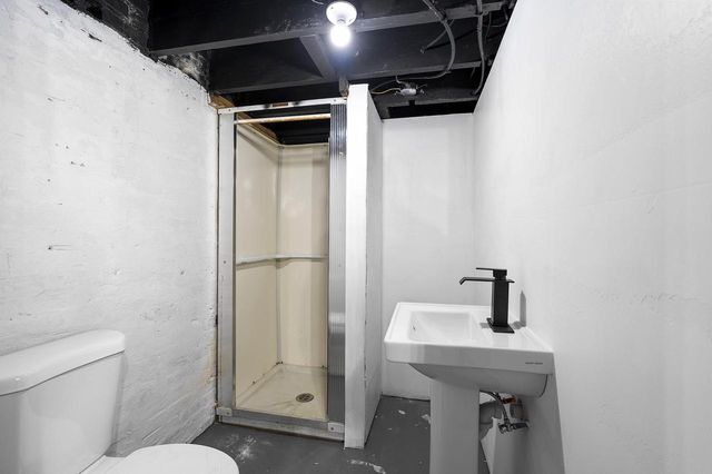 1013 S 22ND STREET, Manitowoc, WI 54220