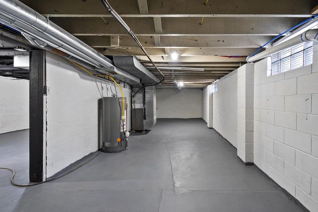 1013 S 22ND STREET, Manitowoc, WI 54220