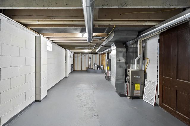 1013 S 22ND STREET, Manitowoc, WI 54220