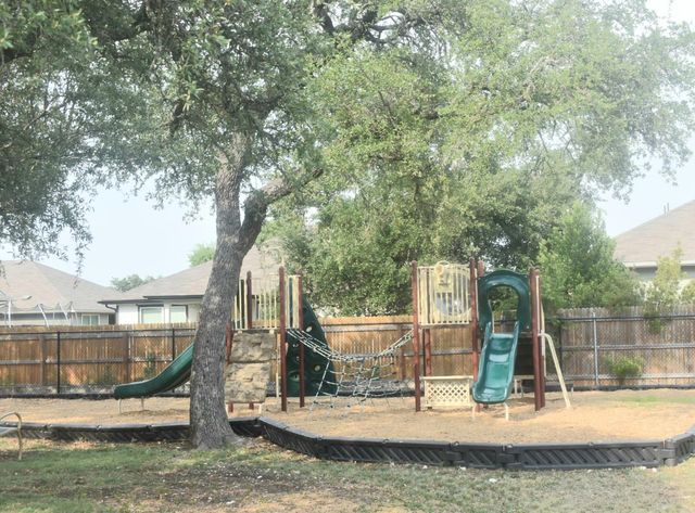 235 Bunting LN, Bertram, TX 78605